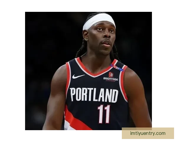 霍勒迪12助攻零失误创队史纪录成为开拓者最年长球员