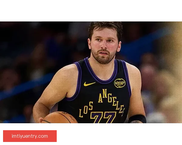 湖人接连失利东契奇与里夫斯 霍华德发声愿复出助球队